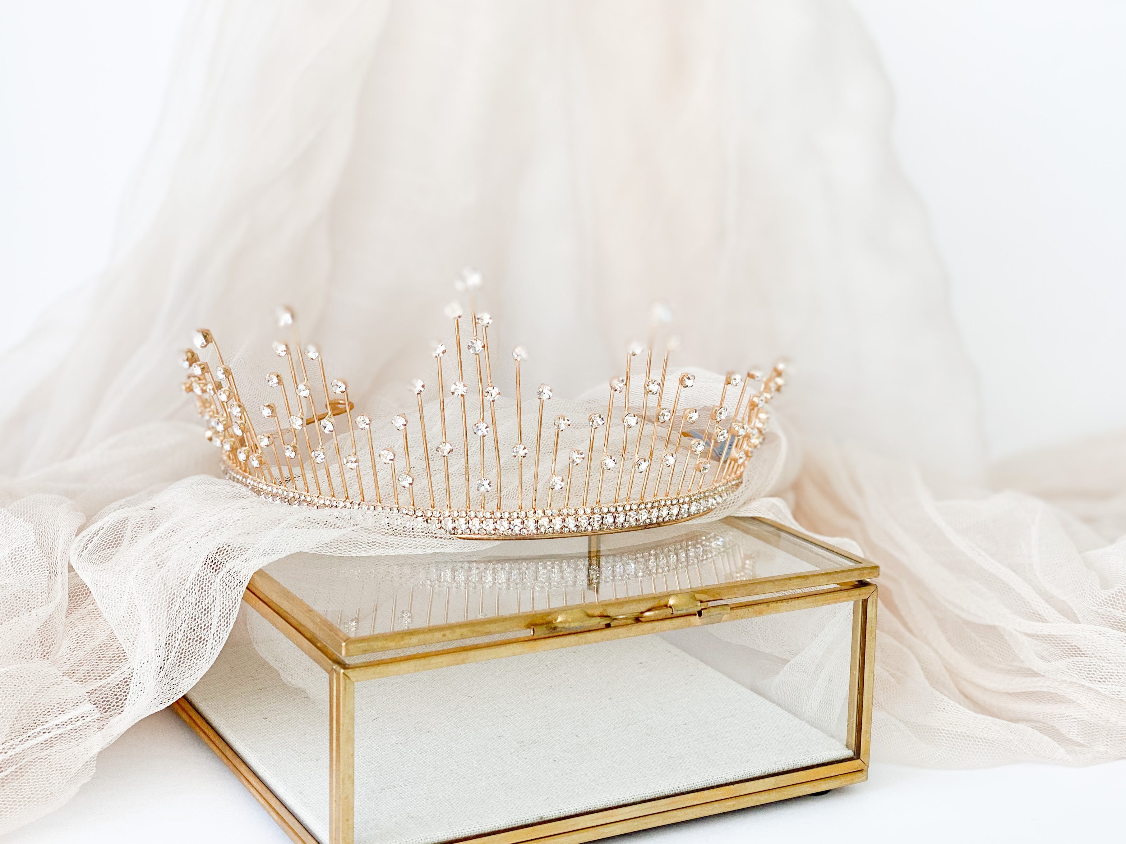 Ourea Bridal Crown