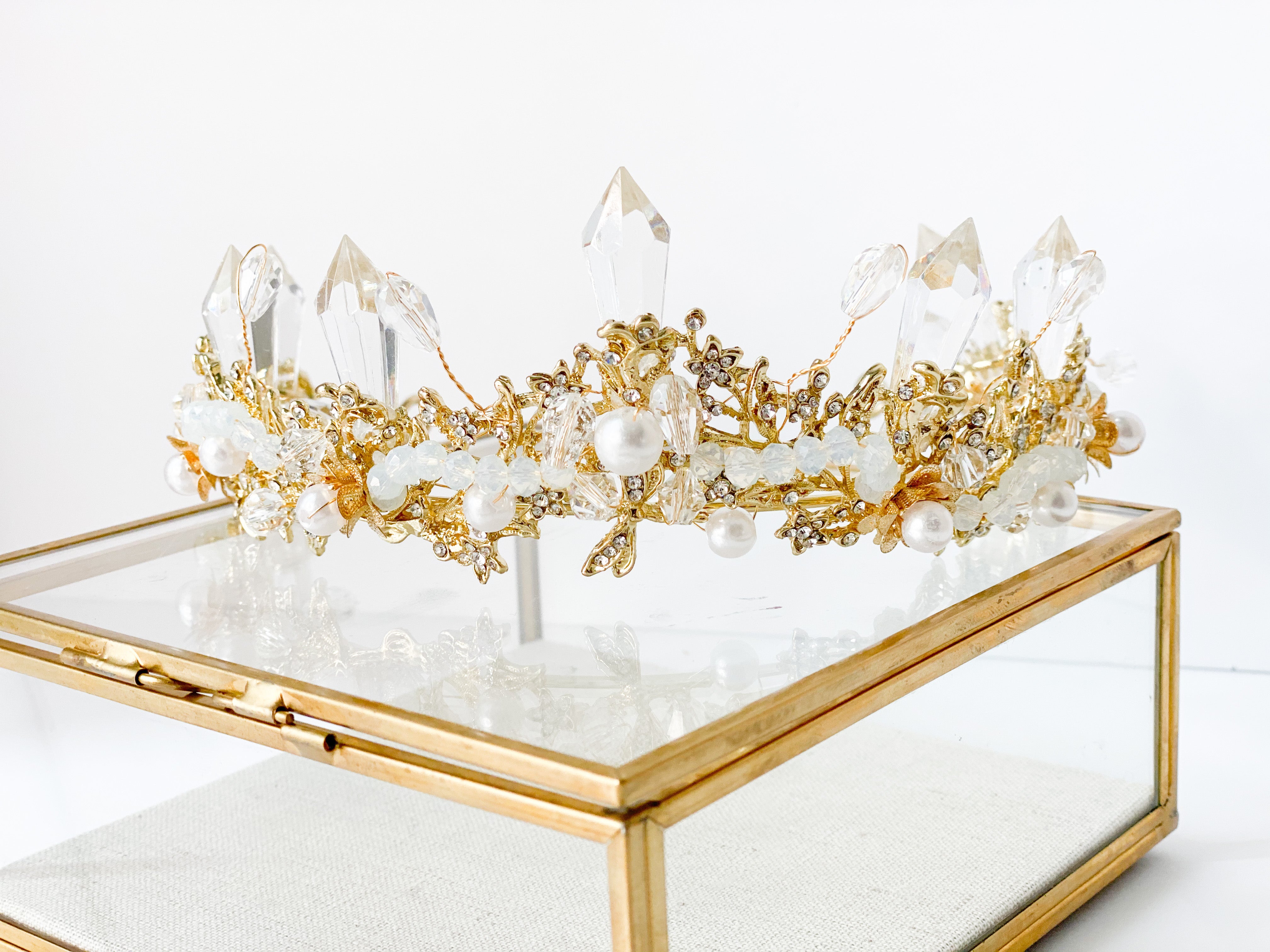 Arethusa Bridal Crown