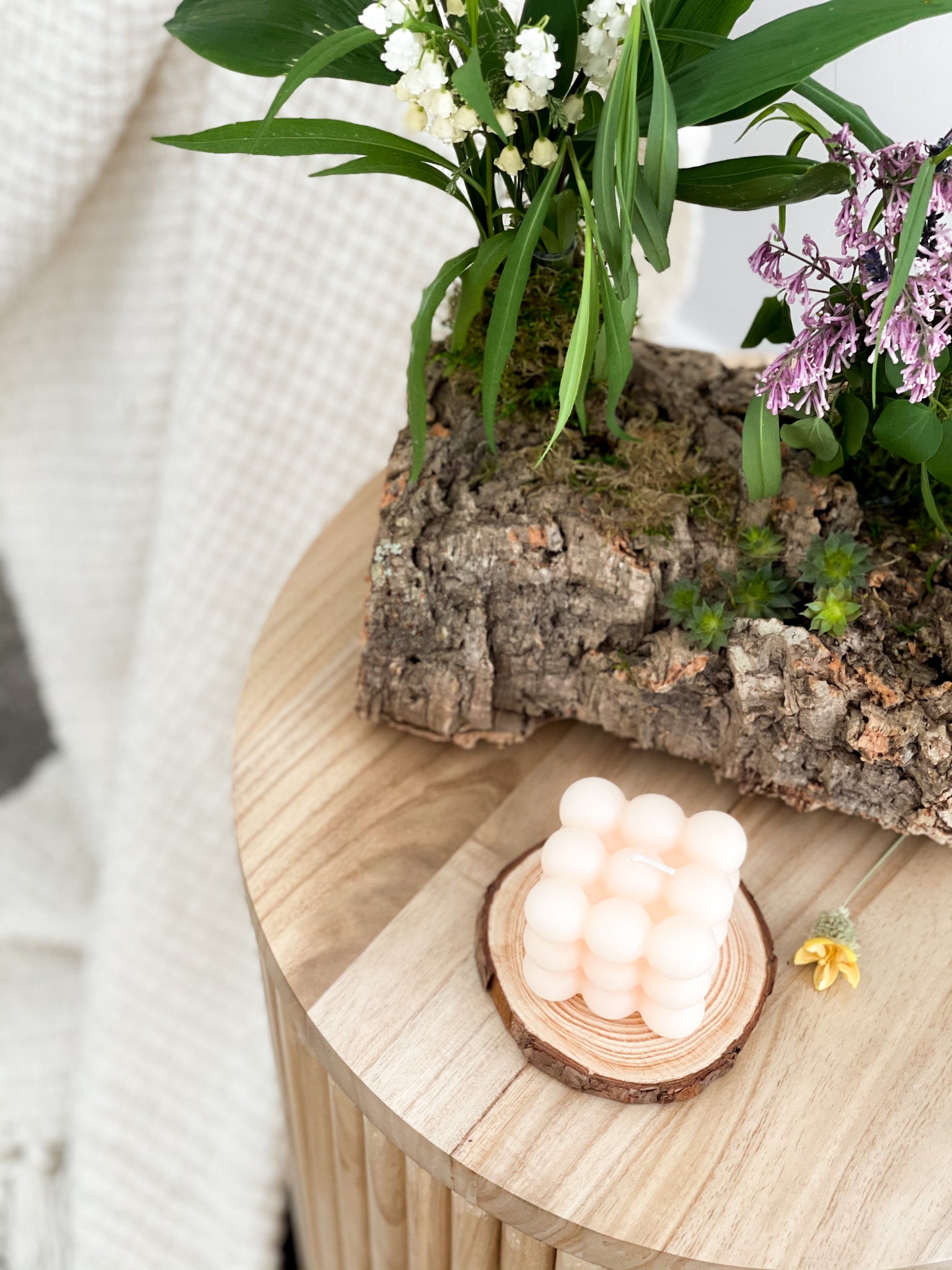 Bubble Cube Candle with Floral Scent