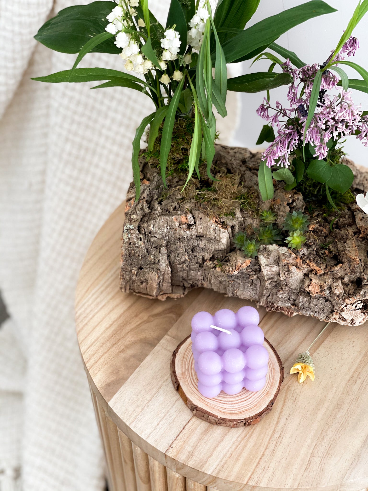 Bubble Cube Candle with Floral Scent